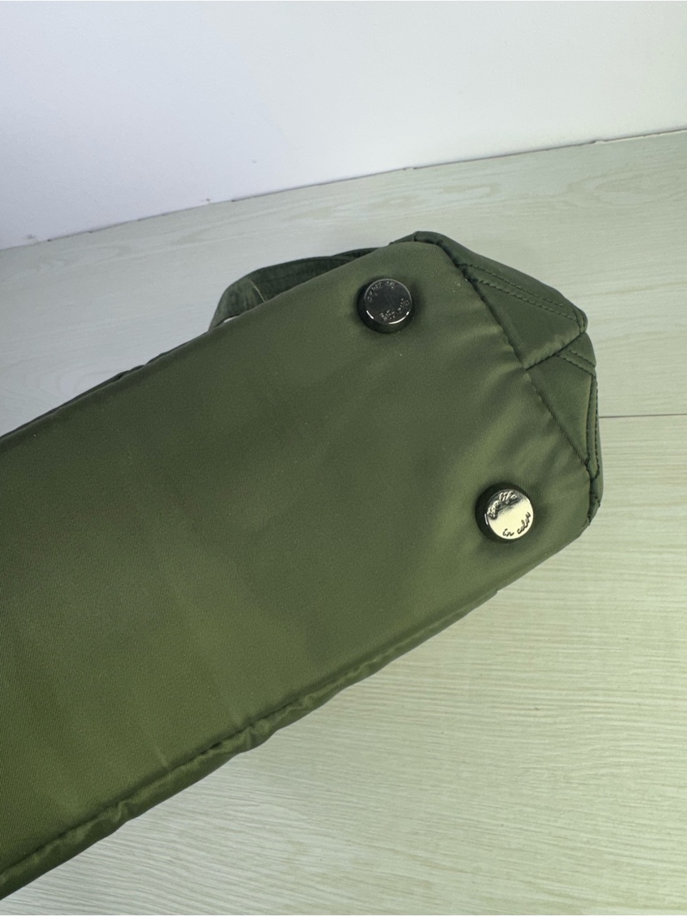 Lug Skyliner Tote in Olive Green - Picture 10 of 12